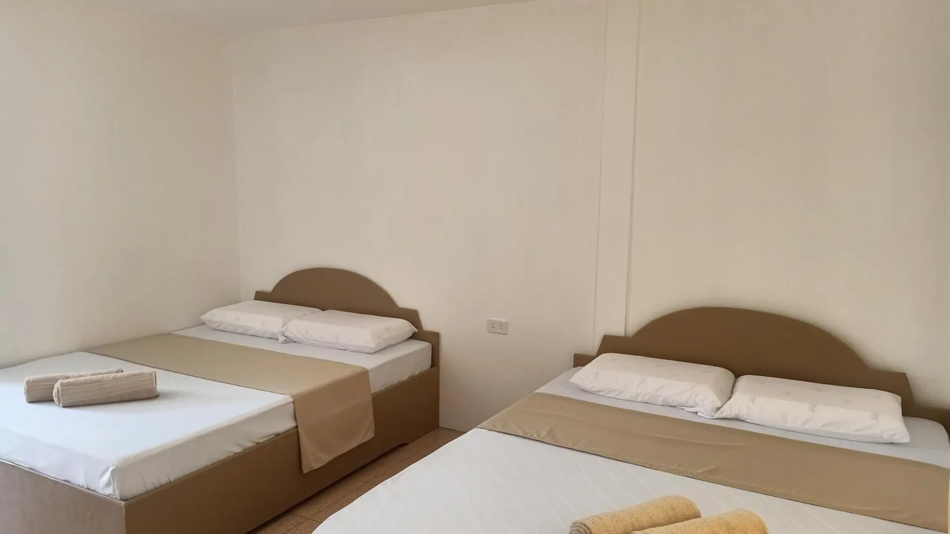Alona Guest House Panglao